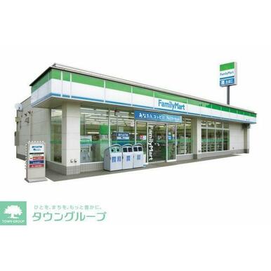 ファミリーマート世田谷成城通り店 距離：510m