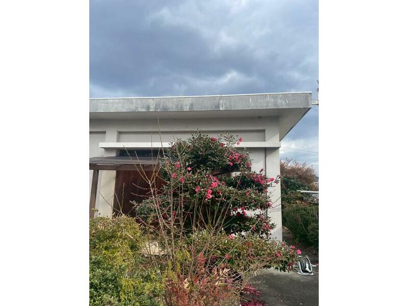 Wakayama-shi, Itaebiso (Itaebiso Sta.) Single story house, 9DK

1,980,000 yen