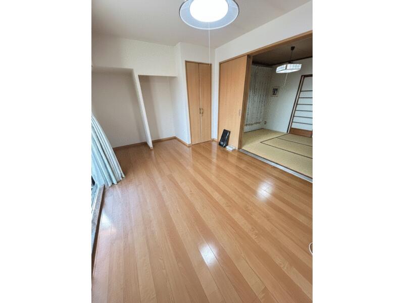 Kagoshima City, Karumizaki 3-chome, 2-story building, 6DK