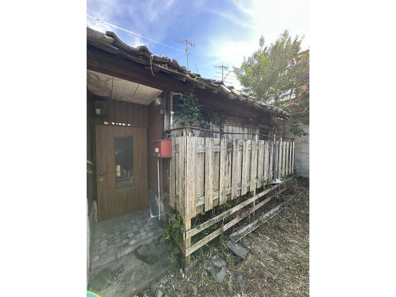 Nogata City, Oaza Nogata (Minami Nogata Goten-guchi Station) Single-story building 2K