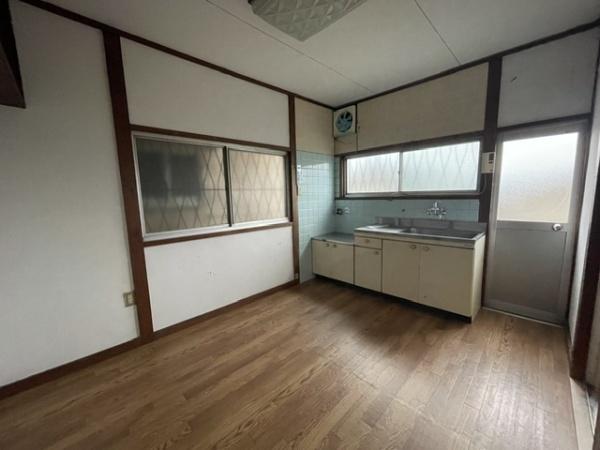 Kobe City, Tarumi Ward, Maikozaka 4-chome (Maiko Station), 2-story building, 3DK &mdash; photo 4