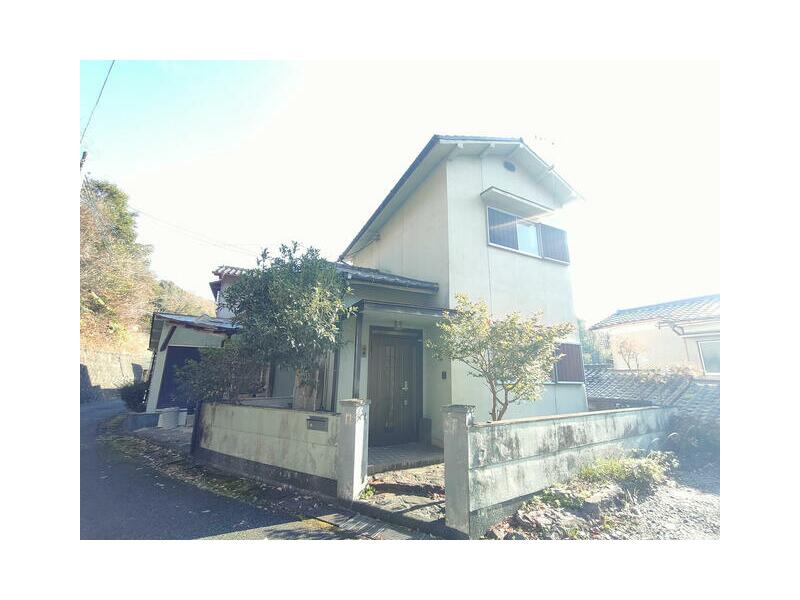 2F 5DK in Oodo-cho, Yoshino-gun

2.5 million yen