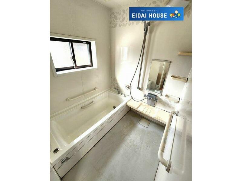 2-chome, Kazuma-minami, Ishinomaki-shi (Watanoha Sta.) 2F 5K

3,770,000 yen