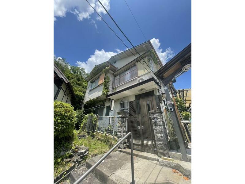 2F 5DK in Hiraizanso, Takarazuka-shi, Kanagawa

1.8 million yen