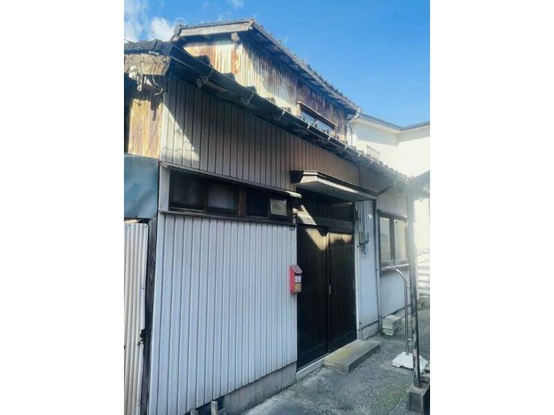 Imizu City, Ninomaru-cho (Nakanoshimanto Station) 2-story building 3DK