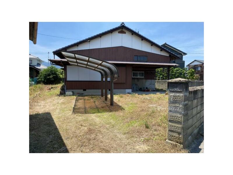 Saijo-city Kuniyasu (Iyo Miyoshi Sta.) 2F 5DK

4,800,000 yen