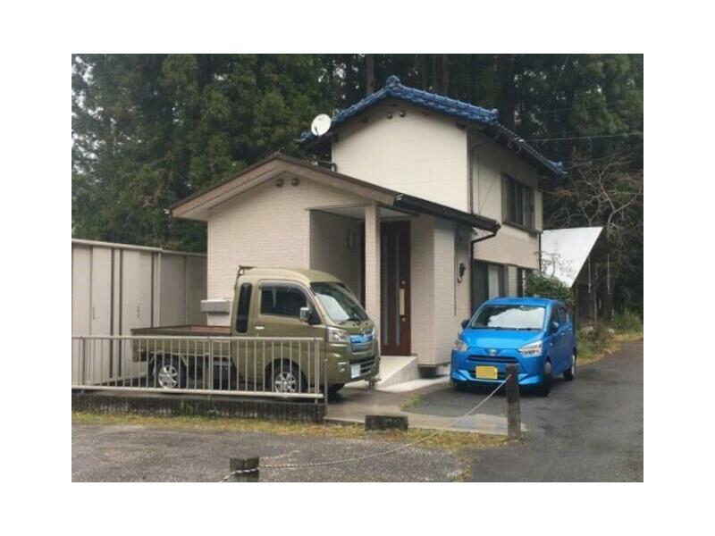 Nagaoka-gun, Otoyo-cho, Tsukiya (Osugi Station) 2-story 1LDK