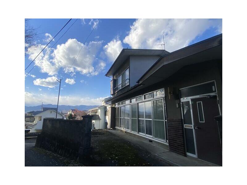 Koshu-shi, Koshu 2F 7DK

Koshu-shi, Koshu