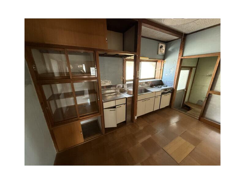 Sano-city, Sano, Japan

1,780,000 yen