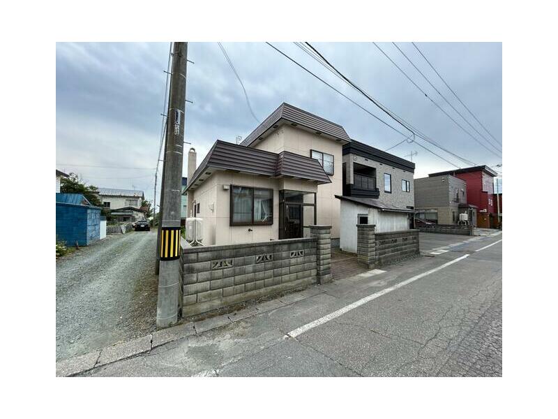 Yūbaraki District, Abira Town, Oiwake Honcho 2-chome