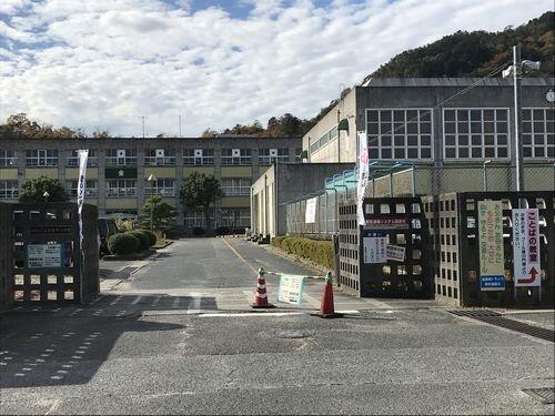 アットホーム 湖南市 菩提寺西３丁目 野洲駅 2階建 ６ｄｋ 1076071543 湖南市の中古一戸建て 提供元 住友不動産販売 株 草津営業 センター 一軒家 家の購入