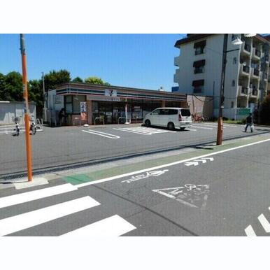 セブンイレブン板橋蓮根2丁目店 距離:78m