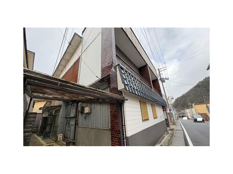 Osaki-shi, Naruko Onsen Aza Shinyashiki (Naruko Onsen Sta.) 2F 7DK

2F 7DK 4,800,000 yen