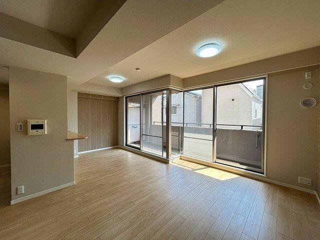 宝塚南雲雀丘ガーデンハウスの室内