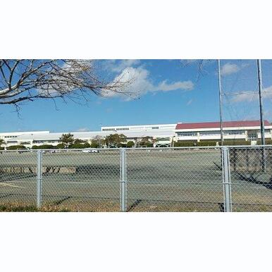 館山市立北条小学校 距離:624m