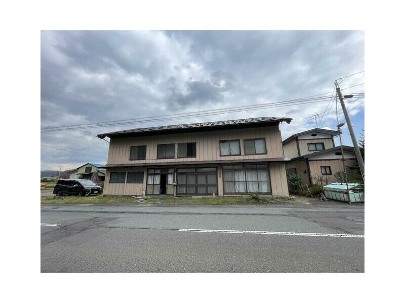 Hachimantai City, Terashida (Araya Shinmachi Station) 2-story 6DK