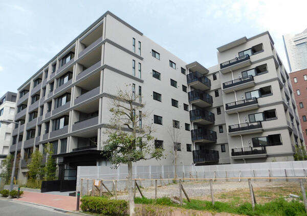 アットホーム ｋｄｘレジデンス横濱紅葉坂 7階 ３ｌｄｋ 提供元 ピタットハウス桜木町店 株 関東住宅流通 横浜市西区の賃貸マンション