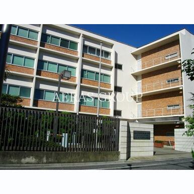 武蔵野音楽大学江古田キャンパス 距離:472m
