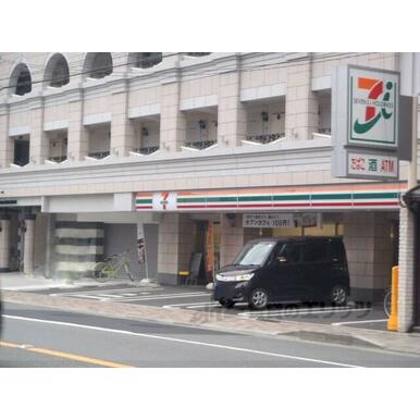 セブンイレブン　西陣郵便局支店 距離：170m