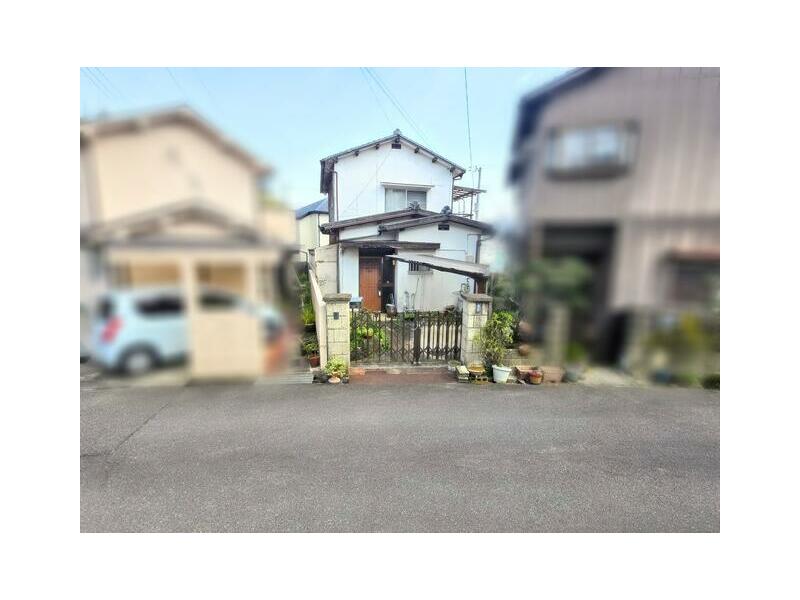 Himeji-shi, Himeji 4-chome, Mitachi-higashi (Himeji Sta.) 2F 3DK

1.9 million yen