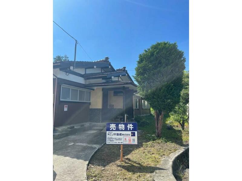 Iwafune District, Sekikawa Village, Oaza Shimoseki (Echigo-Shimoseki Station) 1-story 12DK