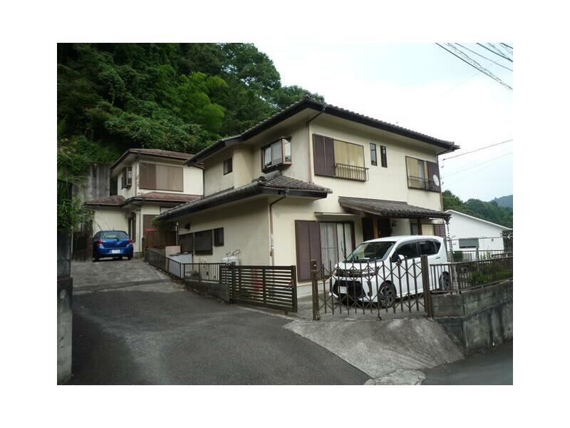 Yori-Matsuda-cho, Ashigarakami-gun (Shin-Matsuda Sta.) 2F 6DK

7,900,000 yen