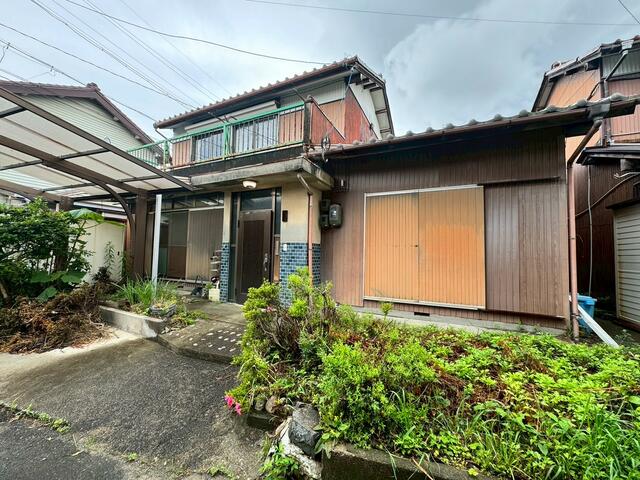 Cheap house for sale in Kuwana, Mie