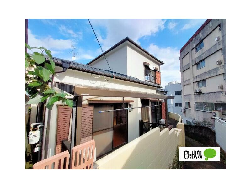 Yadake-cho, Sasebo City (Sasebo Chuo Station) 2-story building 3DK