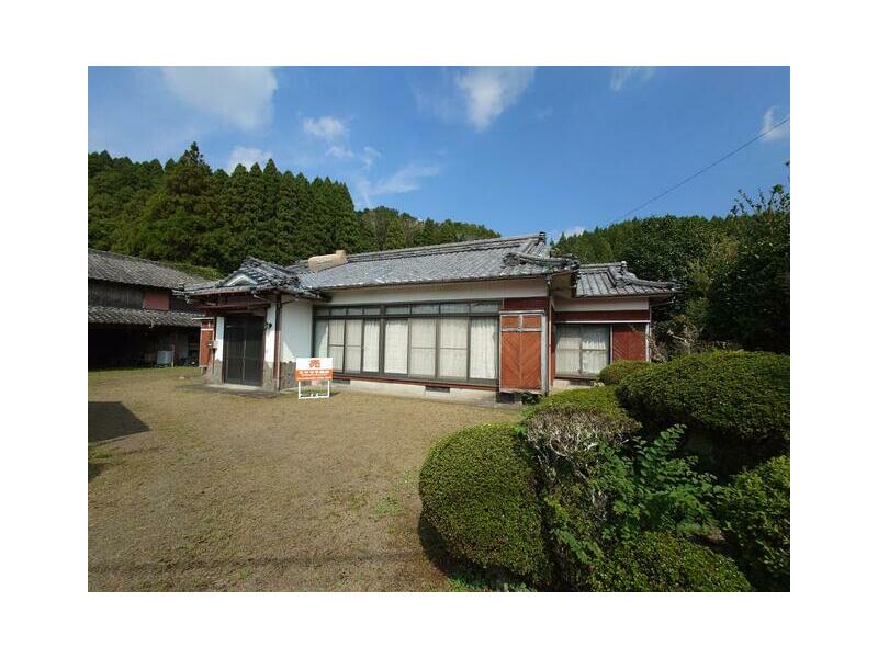 Mitaka Town, Kitamorokata District, Oaza Nagata (Mochihara Station) Single-story building 6DK