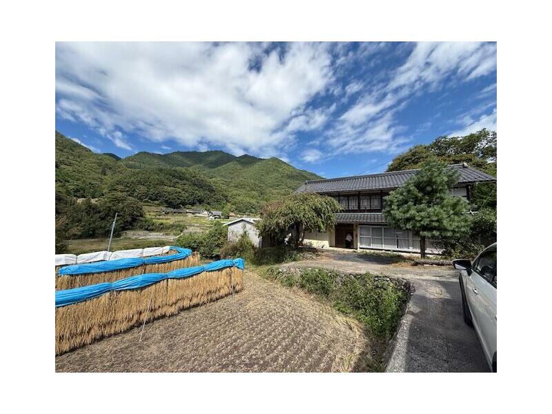 (Anayama Station) 2F 8DK

4 million yen