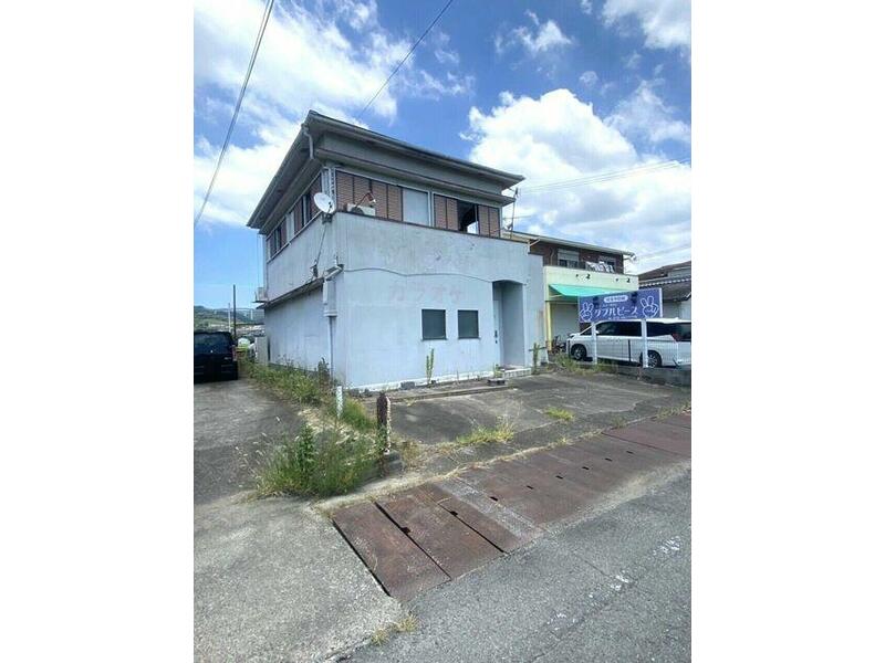 Wakayama City, Hiraoka (Kii Station) 2-story building 3DK