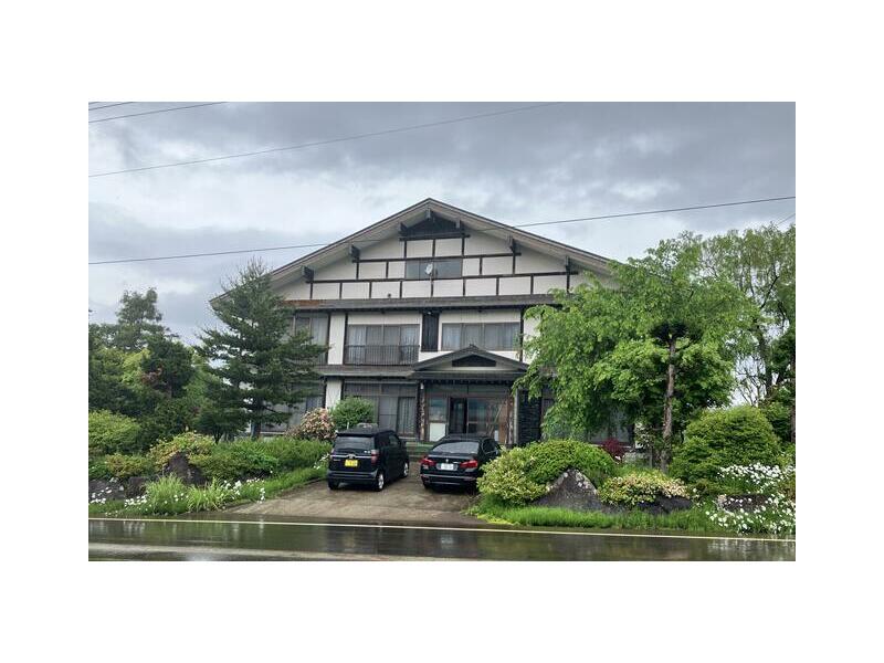 Mogami District, Funagata Town, Funagata (Funagata Station) 2-story building 8LDK