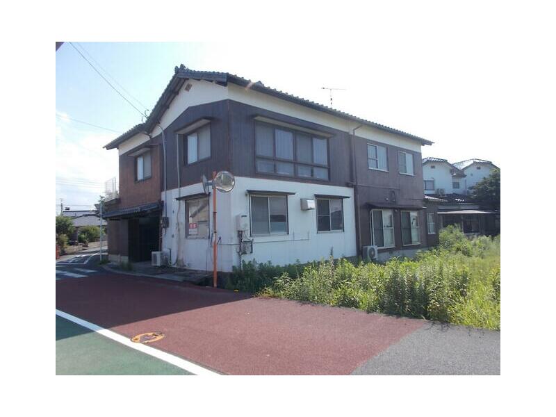 Akakuma, Buzenshi (Ujima Station) 2-story 9K