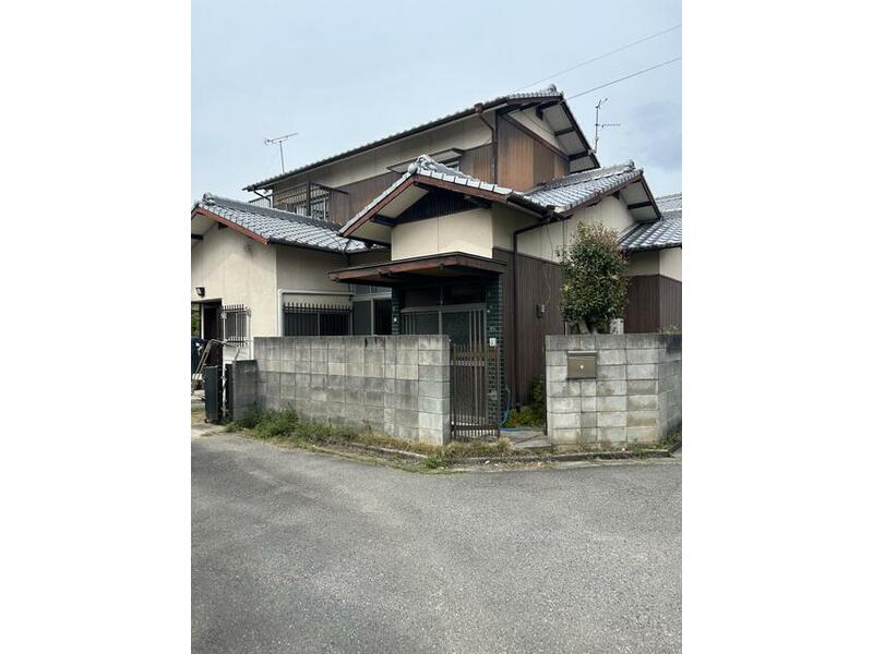 Takamatsu City, Chokushi Town (Fushishi Station) 2-story building 6DK