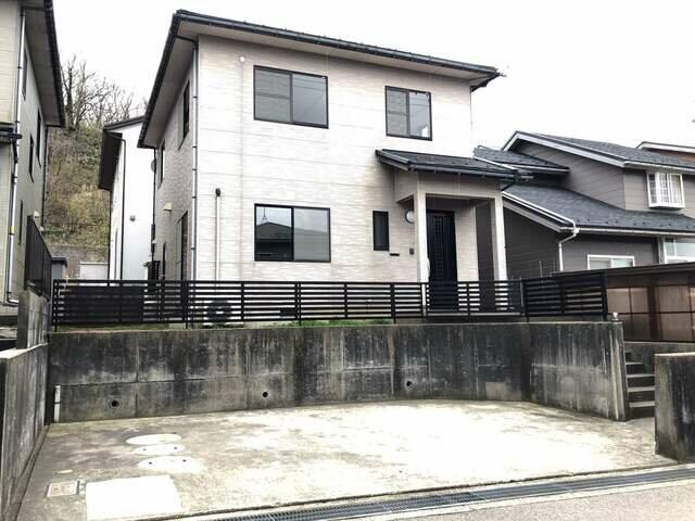 アットホーム 金沢市 利屋町ム 津幡駅 2階建 ５ｌｄｋ 金沢市の中古一戸建て 提供元 株 さくらホーム 野々市支店 一軒家 家の購入