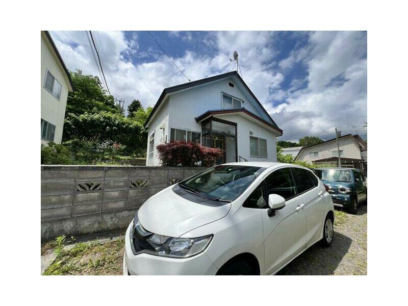 December 1968 (57 years and 3 months old)