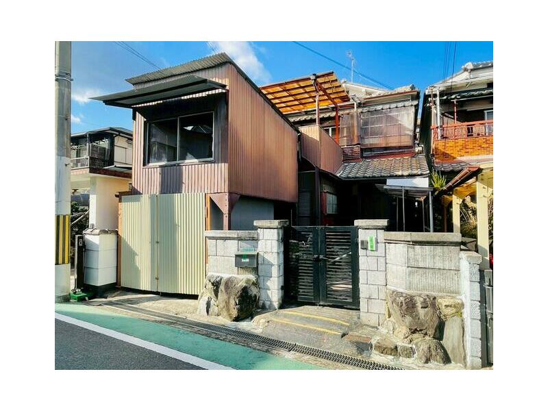 Kitakatsuragi County, Kamimaki Town, Hattoridai 3-chome (Shitomi Station) 2-story 4SDK