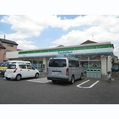 ファミリーマート府中本宿町店 距離:514m