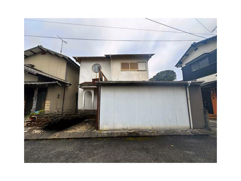 Kitakyushu City Kokura Minami Ward Oaza Komori (Yobuno Station) 2-story 3LDK