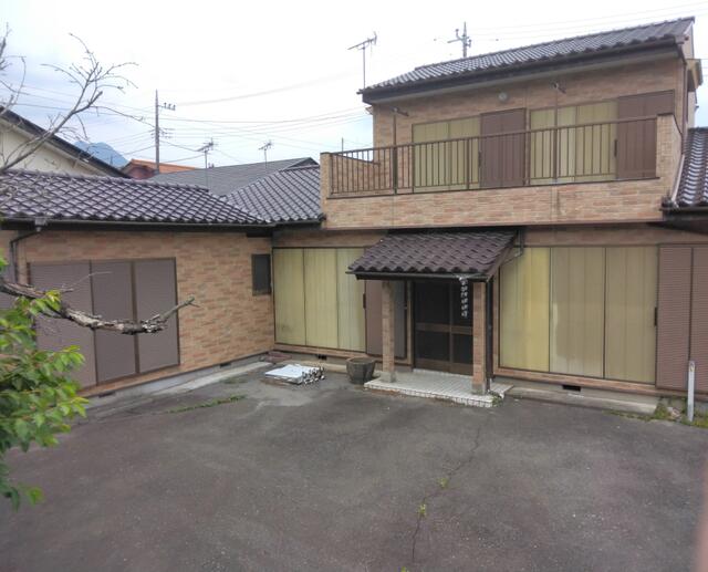 Cheap house for sale in Kitagunma, Gunma