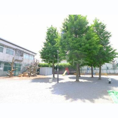 足立1丁目児童遊園 距離:1,050m