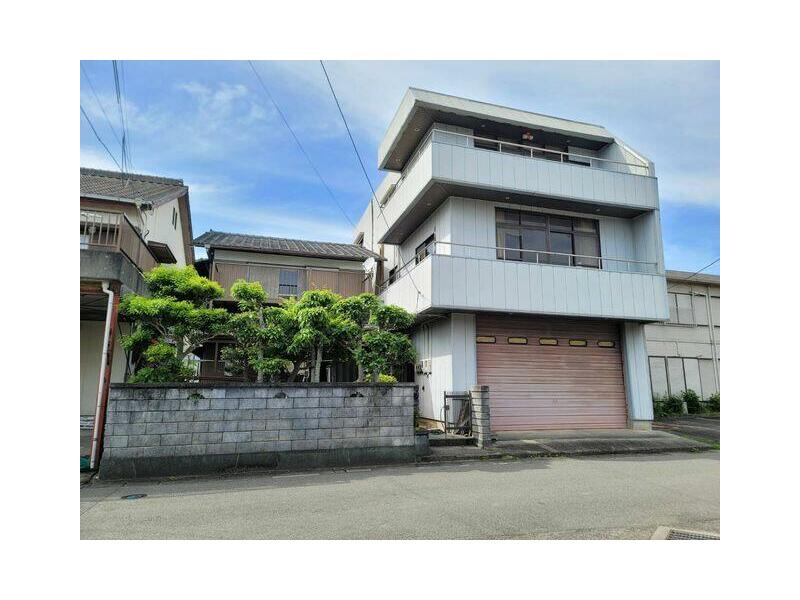 Higashibun, Tsunomine Town, Anan City (Awa Tachibana Station) 3-story 11LDK
