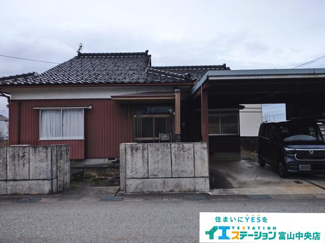 Cheap house for sale in Nakaniikawa, Toyama
