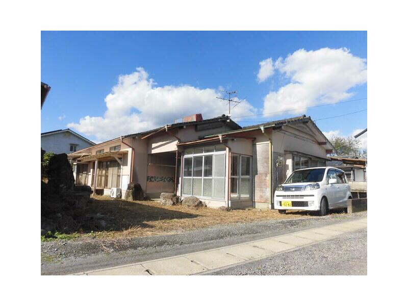 Kamihoku, Asagiri-cho, Kuma-gun (Asagiri Sta.) Single story house, 7DK

Single-story house 7DK