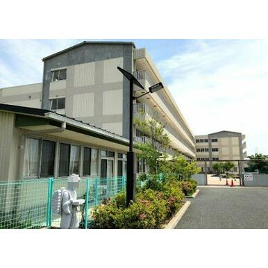 浜松市立積志小学校 距離：1,990m