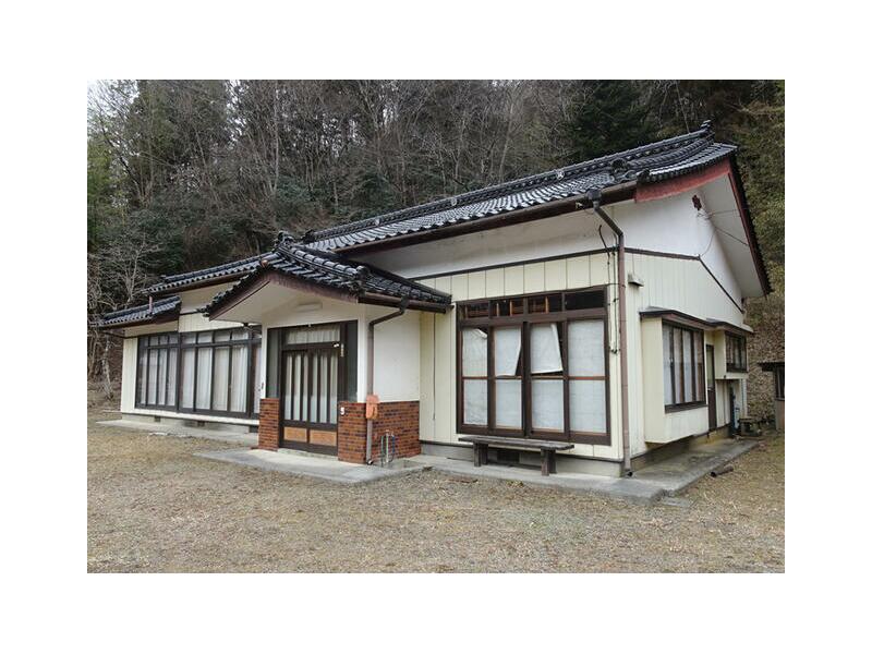 Kesennuma-shi, Kesennuma, Tokyo

3,000,000 yen