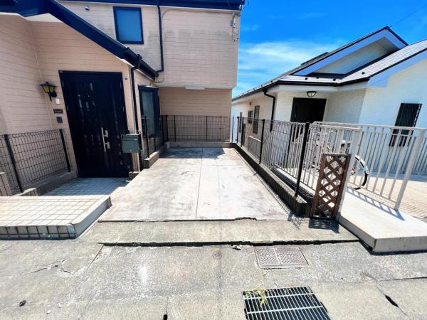 アットホーム 横浜市泉区 岡津町 弥生台駅 3階建 ４ｌｄｋ 横浜市泉区の中古一戸建て 提供元 朝日土地建物 株 戸塚支店 営業２課 一軒家 家の購入