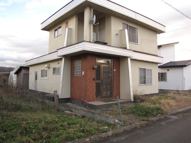 Cheap house for sale in Monbetsu, Hokkaido