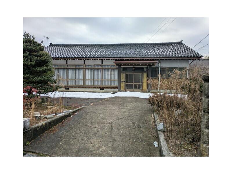 Kashima District, Nakanoto Town, Ichiyo (Noto Ninomiya Station) Single-story 5SDK