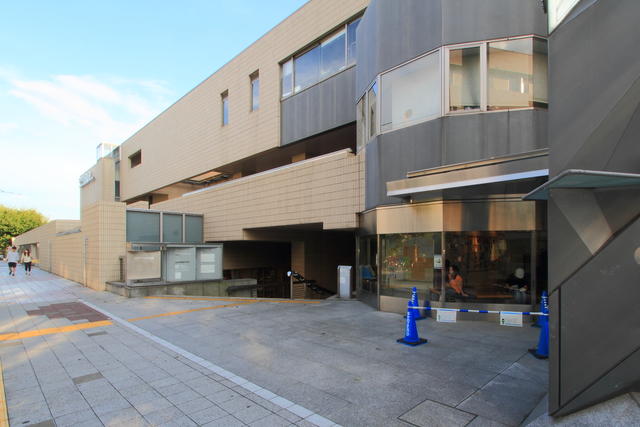 アットホーム 中野区 中野２丁目 中野駅 3階 ワンルーム 提供元 株 イールーム 中野本店 中野区の賃貸マンション